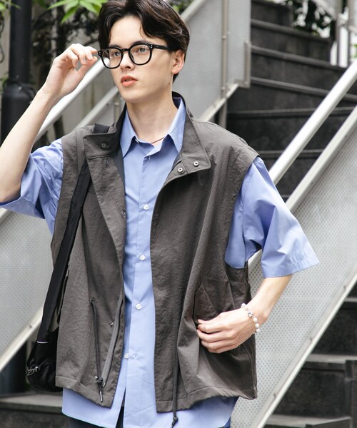 SENSE OF PLACE by URBAN RESEARCH（センスオブプレイスバイアーバンリサーチ）の「ルーズモッズベスト（ミリタリージャケット・メンズ・CHARCOAL/KHAKI/BLUE・M/L）」の5枚目の写真