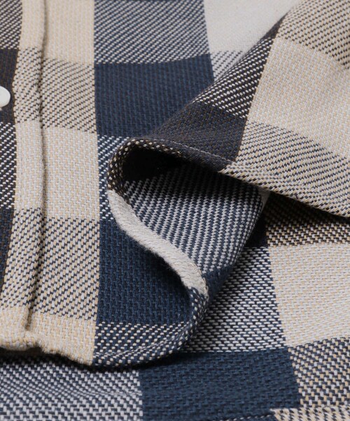 ITEMS URBANRESEARCH（アイテムズ アーバンリサーチ）の「TeddyBearワンポイントチェックネルシャツ（シャツ/ブラウス・メンズ・BEG/RED・M/L）」の12枚目の写真