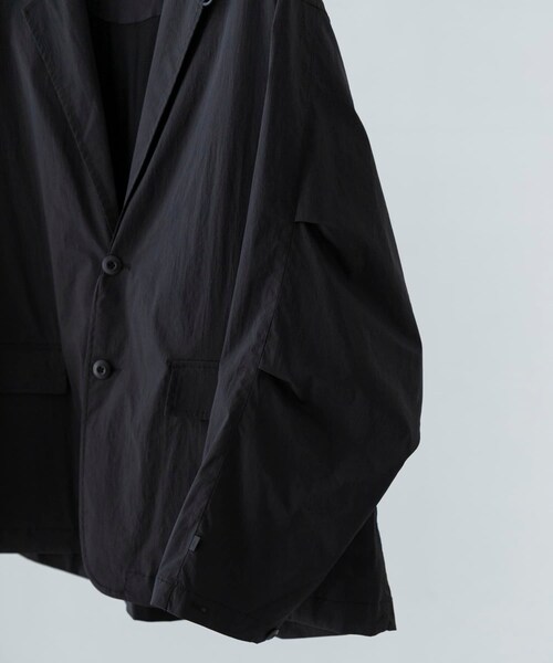 URBAN RESEARCH（アーバンリサーチ）の「DAIWA PIER39　TECH LOOSE 2B JACKET（テーラードジャケット・メンズ・BLACK・M/L/XL）」の3枚目の写真