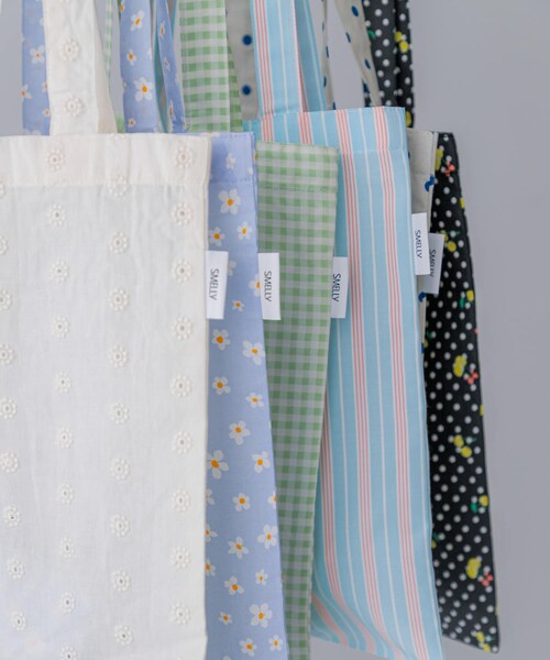 SMELLY（スメリー）の「プリントトートバッグS（トートバッグ・レディース・CHERRY/STRIPE/CHECK/DOT/FLOWER/EMBROIDERY・S）」の16枚目の写真