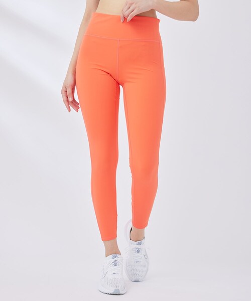 NERGY（ナージー）の「【VUORI】UV Stride Leggingスポーツレギンス（レギンス/スパッツ・レディース・ブラック/ブルー系/オレンジ・M/S）」の9枚目の写真