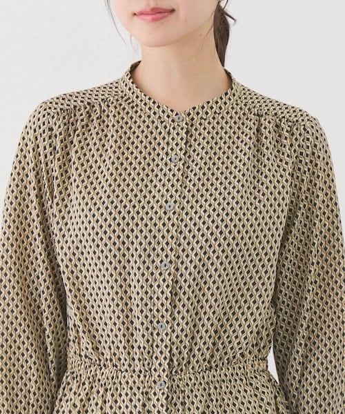 Jayro（ジャイロ）の「前開き幾何学柄ワンピース（ワンピース・レディース・ブラック/オフホワイト/レンガ系・M）」の20枚目の写真