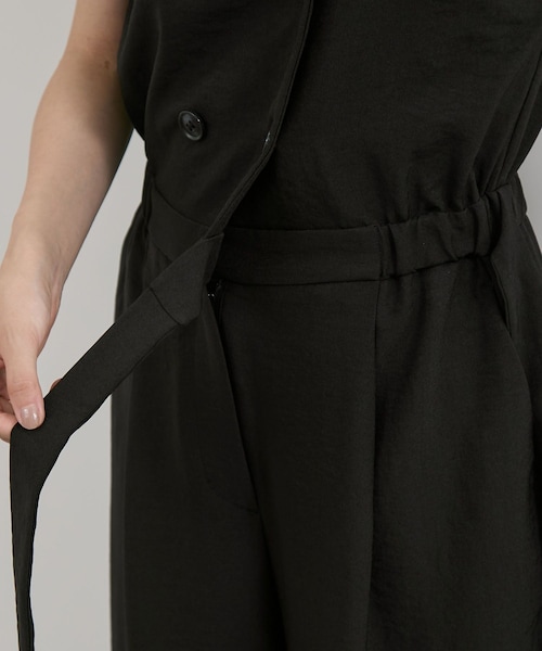 VIS（ビス）の「エアタン加工リラックスロンパース（サロペット/オーバーオール・レディース・ブラック/ベージュ系・F）」の19枚目の写真