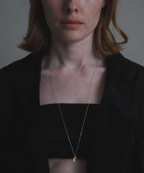 URBAN RESEARCH（アーバンリサーチ）の「decor『デコール』　Ovalcharm Longnecklace（ネックレス・レディース・GOLD/SILVER・-）」の14枚目の写真