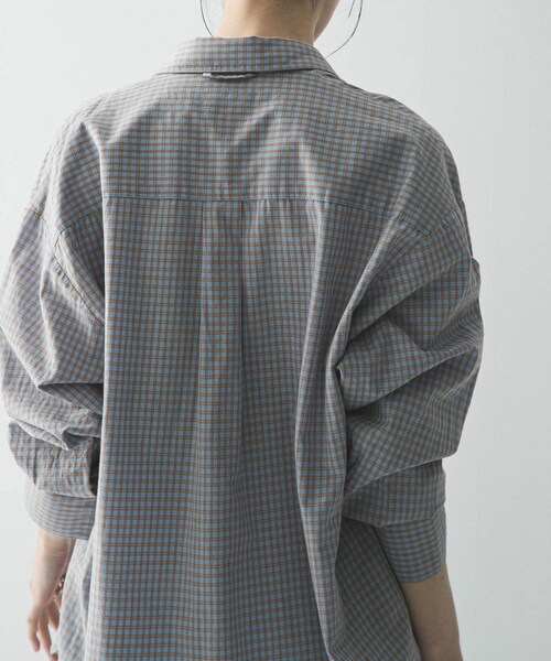 URBAN RESEARCH(アーバンリサーチ)の「『別注』PICCA×URBAN RESEARCH レギュラーカラールーズシャツ(シャツ/ブラウス・レディース・CHECK/STRIPE・Free)」の6枚目の写真