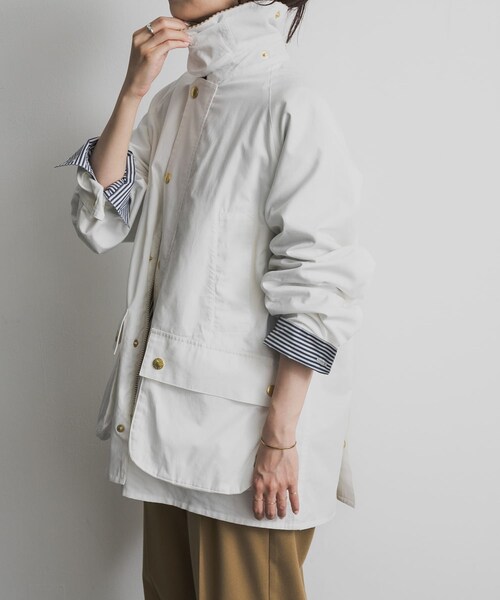 URBAN RESEARCH DOORS（アーバンリサーチドアーズ）の「『別注』Barbour　BEDALE（テーラードジャケット・レディース・white/beige・M）」の13枚目の写真