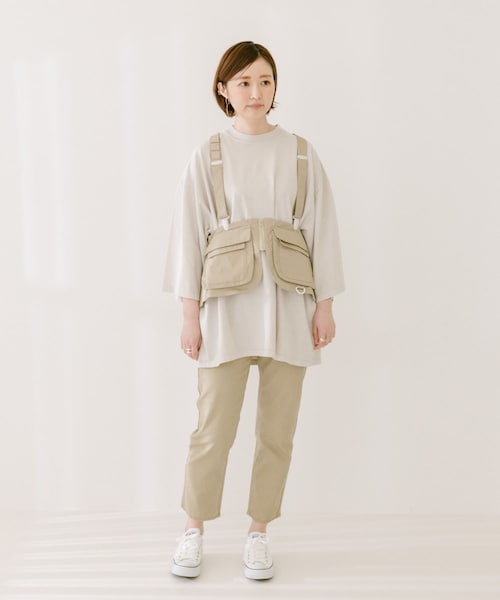 ITEMS URBANRESEARCH（アイテムズ アーバンリサーチ）の「2WAYユーティリティバッグベスト（ベスト・レディース・KHAKI/BEIGE/L.CHARCOAL・one）」の2枚目の写真
