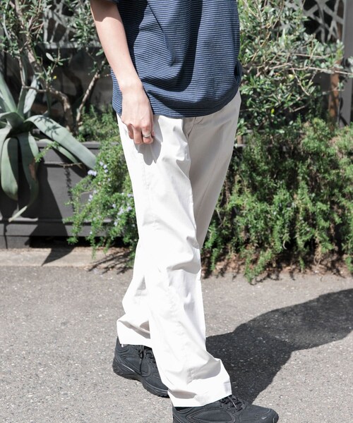 URBAN RESEARCH DOORS（アーバンリサーチドアーズ）の「FORK&SPOON　TEC LINENパンツ（その他パンツ・メンズ・LIGHT GRAY/BLACK/DARK BLUE・4/5）」の14枚目の写真