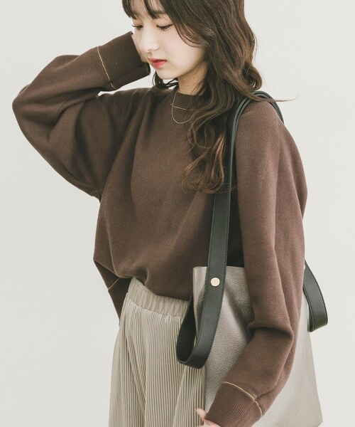 ITEMS URBANRESEARCH(アイテムズ アーバンリサーチ)の「リバーシブルスウェットライクニット(ニット/セーター・レディース・GRY×BLU/NVY×RED/YEO×BRN・FREE)」の4枚目の写真