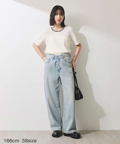 ADAM ET ROPE'（アダムエロペ）の「【WEB限定】ワイドストレートデニムパンツ（デニムパンツ・レディース・サックス・34/36/38）」の6枚目の写真