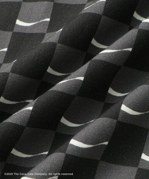 Saturdays NYC（サタデーズ ニューヨークシティ ）の「Coca-Cola 70s DRD All Over Printed Short Pant（その他パンツ・レディース・ブラック系・L/M/S/XL）」の18枚目の写真