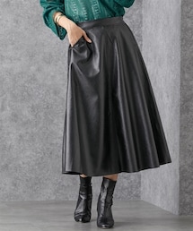 nissen | 高見えレザー風フレアロングスカート［Soiunique］(スカート)
