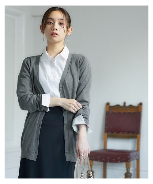 nissen（ニッセン）の「綿混シンプルニットカーディガン（ＵＶカット・毛玉になりにくい）＜大きいサイズ有＞（カーディガン/ボレロ・レディース・黒/杢グレー/ブラウン杢/アイボリー杢/チェリーピンク/ミントグリーン/レモンイエロー/ラベンダー/ライトベージュ/ターコイズブルー/ペールブルー/オフホワイト/チャコールグレー杢/ローズピンク・S/M/L/LL/3L/4L/5L/6L/8L/10L）」の22枚目の写真