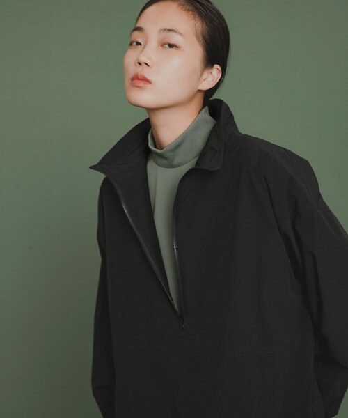 SENSE OF PLACE by URBAN RESEARCH（センスオブプレイスバイアーバンリサーチ）の「『ユニセックス』Uiscel　4WAYストレッチアノラック（その他トップス・レディース・BLACK/OLIVE・M/L）」の22枚目の写真