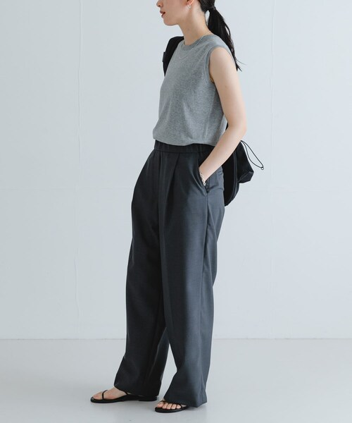 URBAN RESEARCH(アーバンリサーチ)の「UVカット加工ノースリーブニット(タンクトップ・レディース・BEIGE/BLACK/GRAY・FREE)」の18枚目の写真