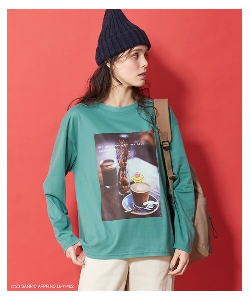 nissen（ニッセン）の「大きいサイズ色々選べるフォトコラボ　長袖Tシャツ／サンリオキャラクター（Tシャツ/カットソー・レディース・ターコイズグリーン(シナモロール)/パープル(キャラクターズ)/黒(ハピダンブイ)/ミルクティー(ハローキティ)/ピンク(マイメロディ)・L/LL/3L/4L/5L/6L/8L/10L）」の22枚目の写真