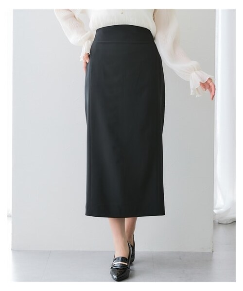 nissen（ニッセン）の「【みさとさんコラボ】セットアップスーツ（しわになりにくい・UVカット）（上下別売）<大きいサイズ有>（フォーマルスーツ/小物・レディース・グレー:テーラードジャケット/黒:テーラードジャケット/グレー:フロントボタンビスジェ/黒:フロントボタンビスジェ/グレー(レギュラー丈):ワイドパンツ/グレー(ロング丈):ワイドパンツ/黒(レギュラー丈):ワイドパンツ/黒(ロング丈):ワイドパンツ/グレー:タイトスカート/黒:タイトスカート・M/L/LL/3L）」の10枚目の写真