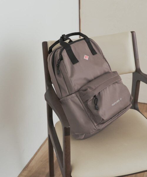 URBAN RESEARCH DOORS(アーバンリサーチドアーズ)の「DANTON PEUPLIERS 17(バックパック/リュック・レディース・BLACK/DK.BEIGE・one)」の13枚目の写真