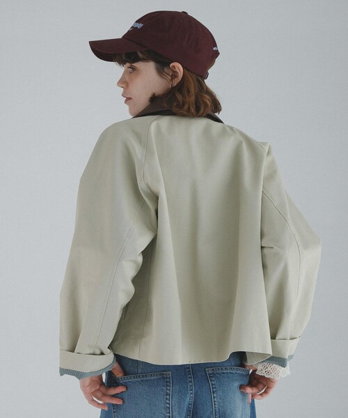 URBAN RESEARCH Sonny Label（アーバンリサーチサニーレーベル）の「異素材衿ショートジャケット（テーラードジャケット・レディース・ベージュ/エクリュ・Free）」の9枚目の写真