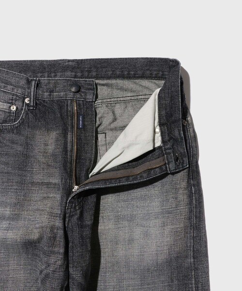 ADAM ET ROPE'(アダムエロペ)の「【nanamica/ナナミカ】Selvage Denim Pants(デニムパンツ・メンズ・ブラック系/ブルー系・30/32/34)」の10枚目の写真