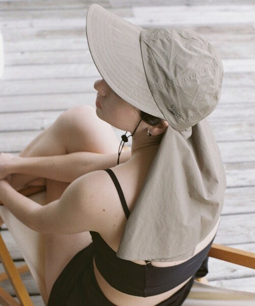 ADAM ET ROPE'(アダムエロペ)の「【Speedo×ADAM ET ROPE'】SUN CAP(キャップ・レディース・ブラック/オフホワイト/オリーブ・F)」の7枚目の写真