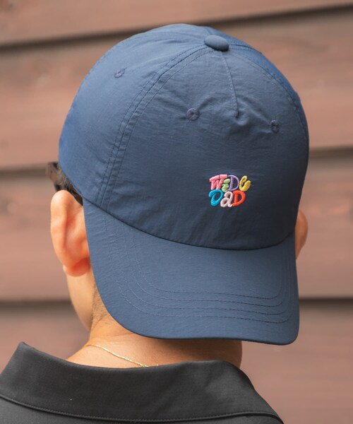 URBAN RESEARCH(アーバンリサーチ)の「Wide Dad GRAPHIC CAP WITH HATCH(キャップ・メンズ・NAVY/ORANGE/BLACK・Free)」の2枚目の写真