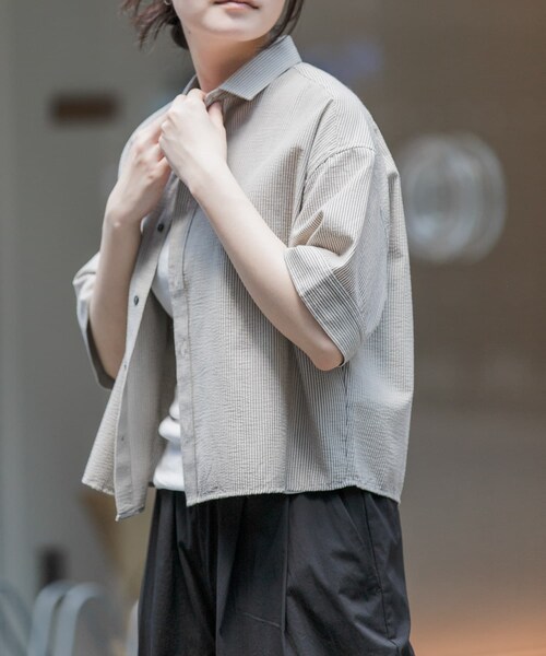 URBAN RESEARCH DOORS(アーバンリサーチドアーズ)の「FORK&SPOON シアサッカーレギュラーカラーシャツ(シャツ/ブラウス・レディース・CCLxBLK/BEGxCCL・1)」の8枚目の写真