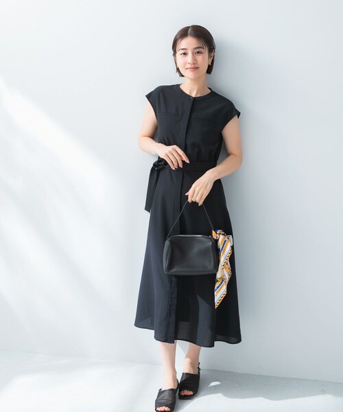 URBAN RESEARCH ROSSO（アーバンリサーチロッソ）の「『UR TECH DRYLUXE』ポケットデザインワンピース（ワンピース・レディース・MOCHA/NAVY/YELLOW・Free）」の18枚目の写真