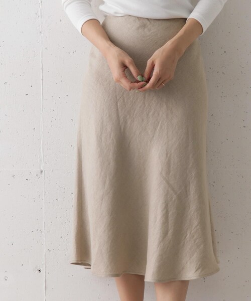 Audrey and John Wad　Bias Skirt∴