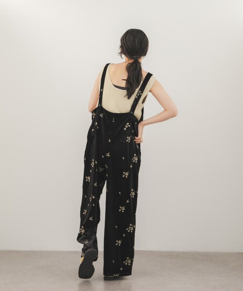 KBF（ケイビーエフ）の「ベロアサロペット（つなぎ/オールインワン・レディース・BLACK/BLACK刺繍/NAVY刺繍・One）」の10枚目の写真