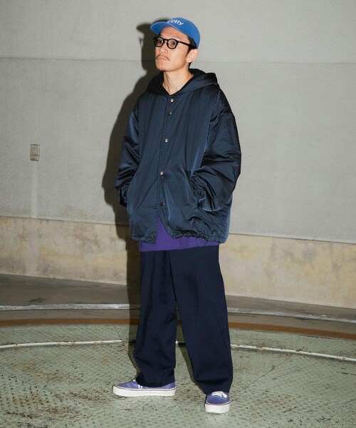 URBAN RESEARCH(アーバンリサーチ)の「Wide Dad Dad NYLON COACH PARKA(パーカー・メンズ・D NAVY・1/2)」の7枚目の写真