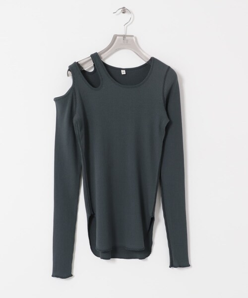 URBAN RESEARCH（アーバンリサーチ）の「HAKUJI　Shoulder hole Long-Sleeve（Tシャツ/カットソー・レディース・BLUE GREY/BLACK・FREE）」の6枚目の写真