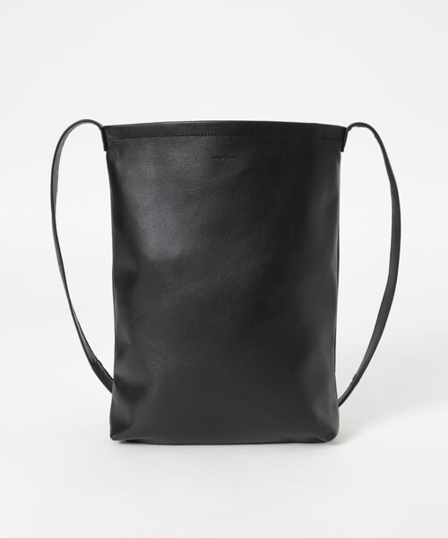 Hender Scheme　cow shoulder big