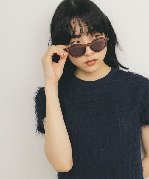 KBF（ケイビーエフ）の「ボストンフレームサングラス（メガネ・レディース・BLUE GRAY/GREEN/BROWN・one）」の4枚目の写真