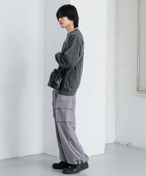 SENSE OF PLACE by URBAN RESEARCH(センスオブプレイスバイアーバンリサーチ)の「フェイクレザー2WAYキンチャクバッグ(ショルダーバッグ・メンズ・GREIGE/BLACK/MINT/BLUE・one/One)」の14枚目の写真