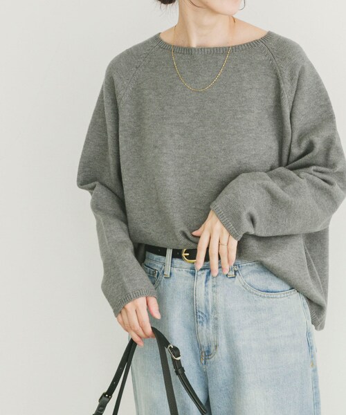ITEMS URBANRESEARCH（アイテムズ アーバンリサーチ）の「『洗濯可』クルーネックラグランニット（ニット/セーター・レディース・GRY/L.PNK/NVY/BEG/RED・Free）」の6枚目の写真