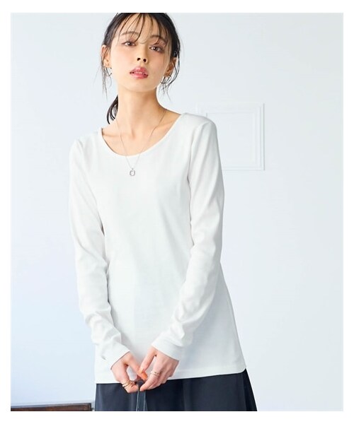 nissen（ニッセン）の「綿１００％フライス素材クルーネック長袖Ｔシャツ（UVカット）＜大きいサイズ有＞（Tシャツ/カットソー・レディース・黒/オフホワイト/グレージュ/杢チャコールグレー/ネイビー/ライムグリーン/トープ/ディープグリーン/クラウドピンク/パープル・L/LL/3L/4L/5L/6L/8L/10L/S/M）」の18枚目の写真