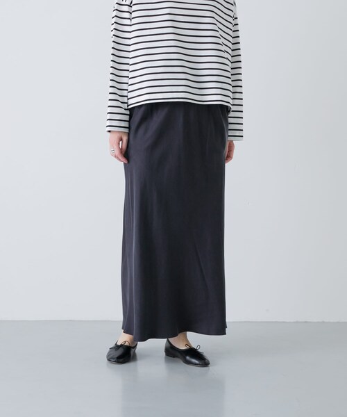 かぐれ（カグレ）の「『2サイズ展開』キュプラバイアススカート（スカート・レディース・NAVY/BLACK・0/1）」の22枚目の写真