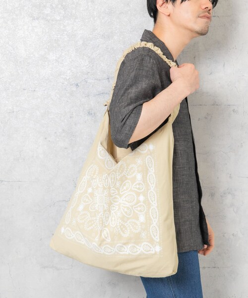 RODE SKO（ロデスコ）の「リップストップダブルショルダー柄トート（トートバッグ・メンズ・BEIGE・one）」の3枚目の写真
