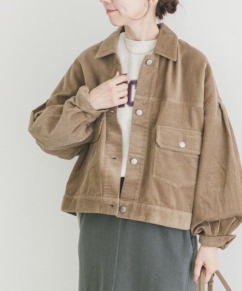 ITEMS URBANRESEARCH（アイテムズ アーバンリサーチ）の「コーデュロイジャケット（テーラードジャケット・レディース・BLK/BEG/CHERRY・FREE）」の17枚目の写真
