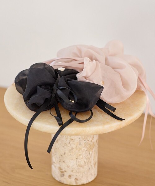 VIS(ビス)の「シフォンリボンシュシュ(シュシュ・レディース・ブラック/ベージュ・F)」の1枚目の写真