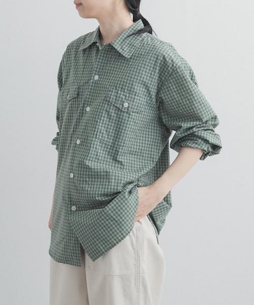 URBAN RESEARCH DOORS（アーバンリサーチドアーズ）の「SMITH　BROOKLYN WORK SHIRTS（シャツ/ブラウス・レディース・OLIVE/BLUE/GREY・S）」の13枚目の写真