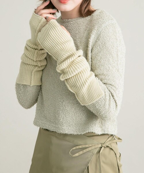 KBF（ケイビーエフ）の「スリットリブアームウォーマー（ベルト・レディース・BEIGE/CHARCOAL/CAMEL・one）」の21枚目の写真