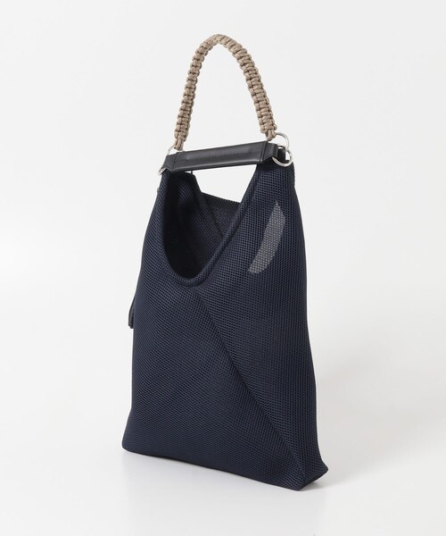 URBAN RESEARCH DOORS（アーバンリサーチドアーズ）の「2WAYメッシュバッグ（トートバッグ・レディース・CHARCOAL/NAVY・-）」の8枚目の写真