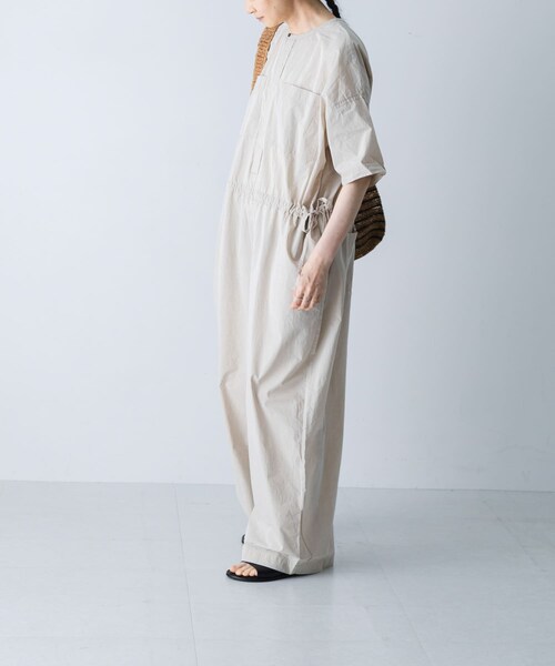 かぐれ（カグレ）の「『2サイズ展開』ワイドオールインワン（つなぎ/オールインワン・レディース・SANDBEIGE/CHARCOAL・0/1）」の18枚目の写真
