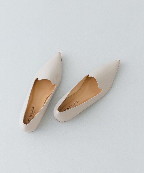 RODE SKO（ロデスコ）の「『MADE IN JAPAN』　トゥメタルローファー（ローファー・レディース・BLACK/S/BROWN/D/IVORY/P・36/37/38）」の4枚目の写真