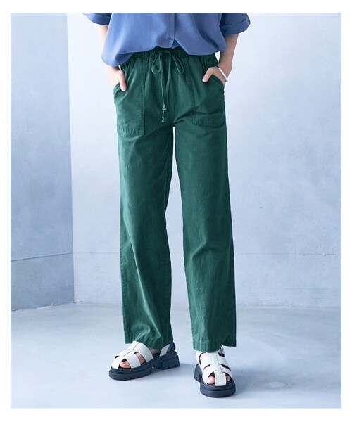 nissen（ニッセン）の「大きいサイズ綿混スラブちょいゆるストレートパンツ（ゆったりヒップ）（パンツ・レディース・ナチュラルベージュ/ディープグリーン/ネイビー・L/LL/3L/4L/5L/6L/8L/10L）」の21枚目の写真