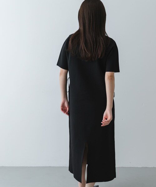 SENSE OF PLACE by URBAN RESEARCH（センスオブプレイスバイアーバンリサーチ）の「『洗濯可』フォルムニットワンピース（ワンピース・レディース・BLACK/IVORY/BROWN・COMPACT/One）」の17枚目の写真
