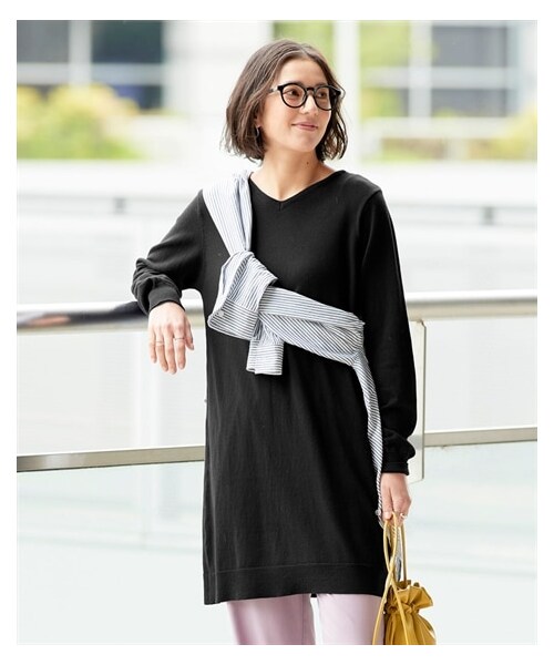 nissen（ニッセン）の「大きいサイズ洗濯機で洗えてハンガー干しできる綿混ニットゆるチュニック（毛玉防止）（チクチクしにくい）（チュニック・レディース・トマトレッド/黒/ロイヤルブルー/ココアブラウン/ブルーグリーン/杢グレー/モーブピンク/ミントグリーン・L/LL/3L/4L/5L/6L/8L/10L）」の4枚目の写真