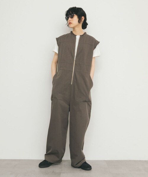 KBF(ケイビーエフ)の「フロントZIPジャンプスーツ(サロペット/オーバーオール・レディース・CHARCOAL/IVORY/L.KHAKI・one)」の18枚目の写真
